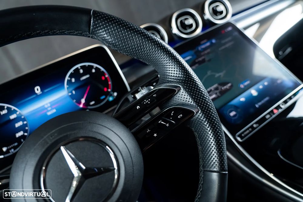 Mercedes-Benz C 300 d AMG Line - 12
