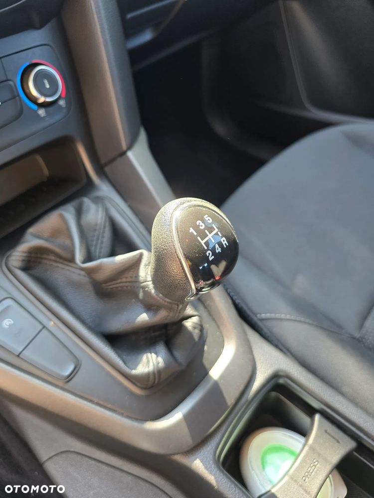 Ford Focus - 4