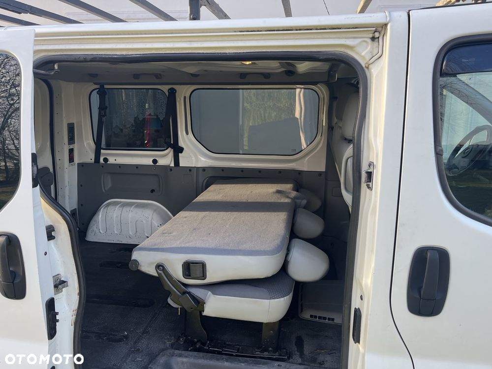 Opel Vivaro - 5