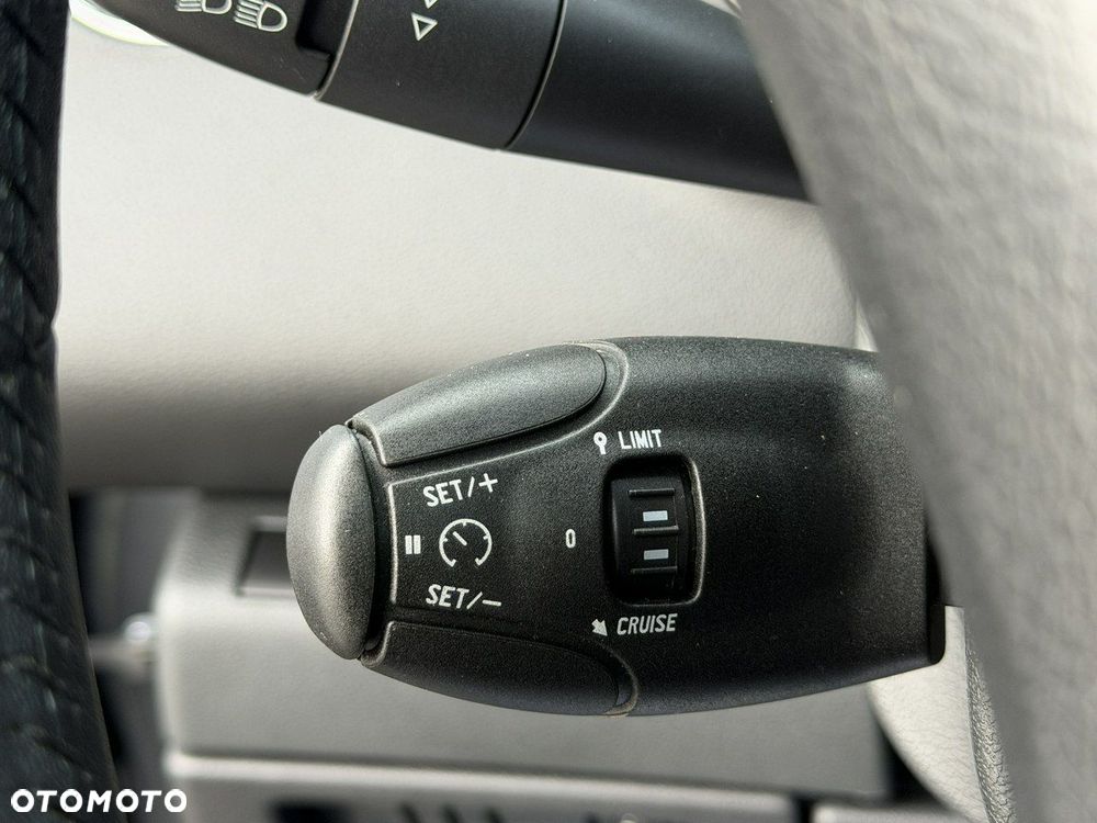 Peugeot 3008 - 21