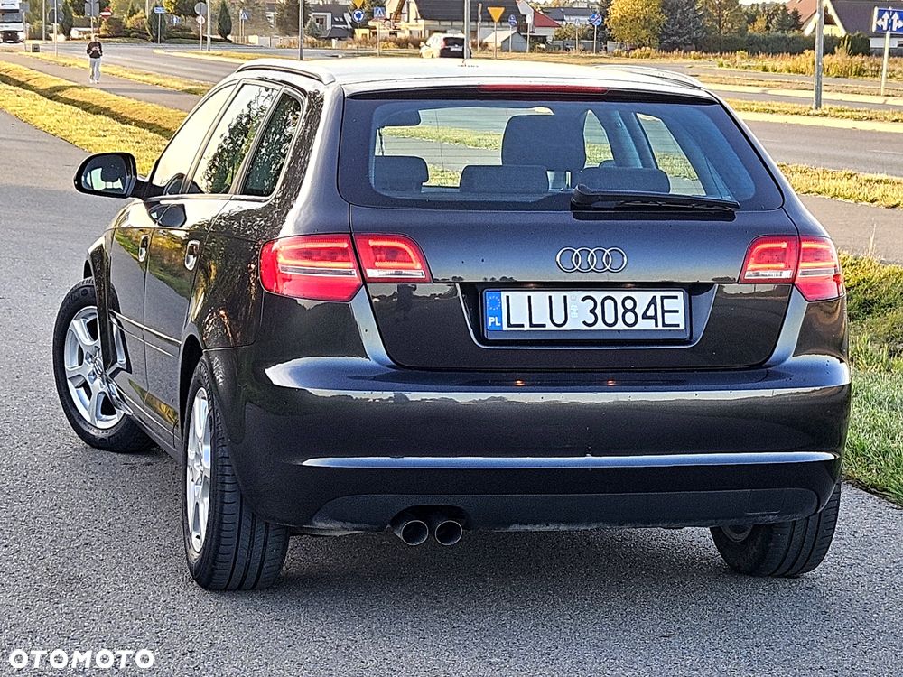 Audi A3 Sportback - 8