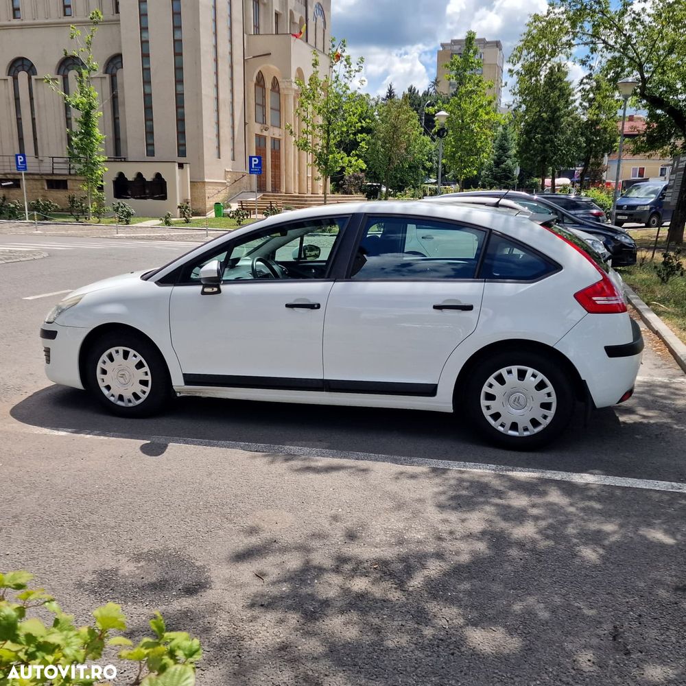 Citroën C4 1.4i 16V SX - 5