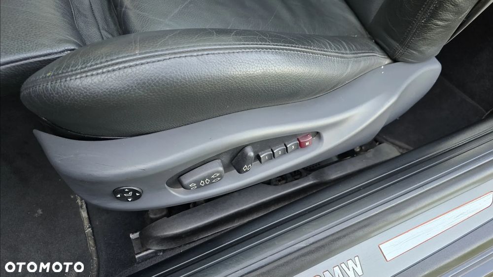 BMW Seria 6 645 Ci - 17