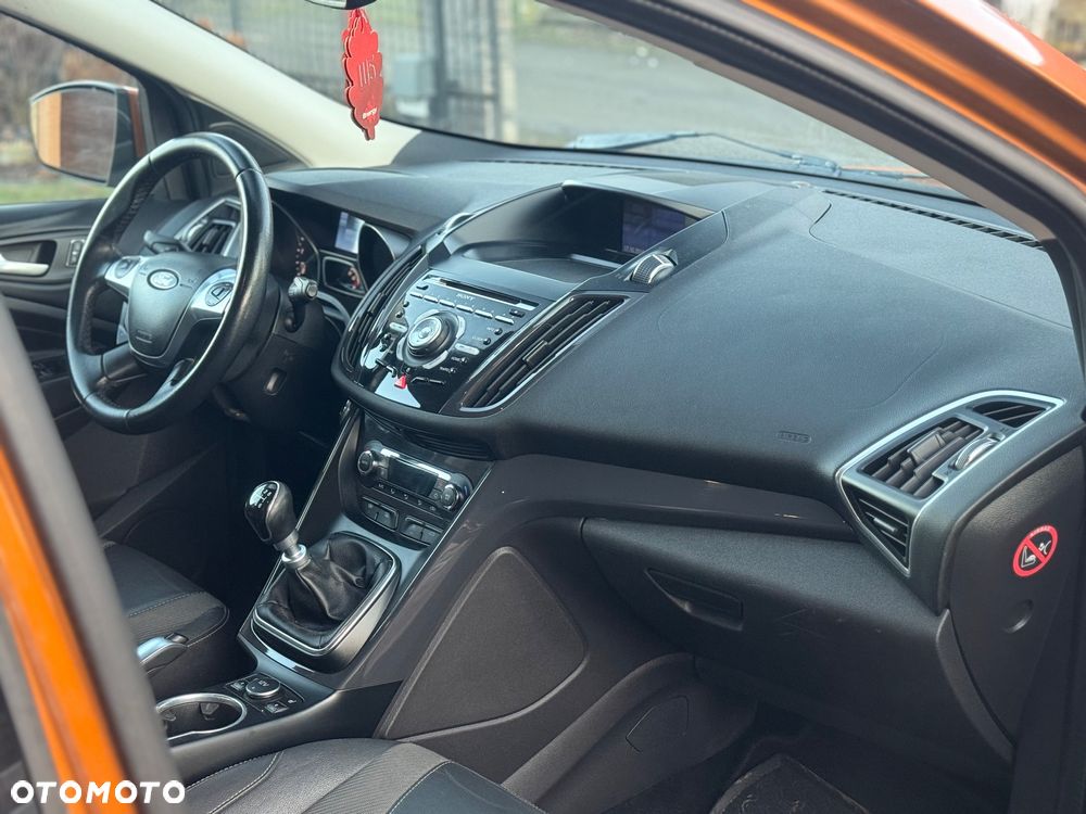 Ford Kuga 2.0 TDCi 4x2 Titanium - 13