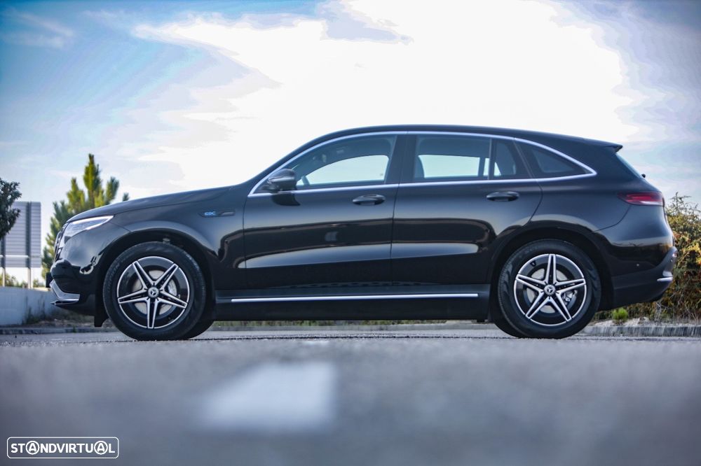 Mercedes-Benz EQC 400 4Matic AMG Line Electric Art - 3