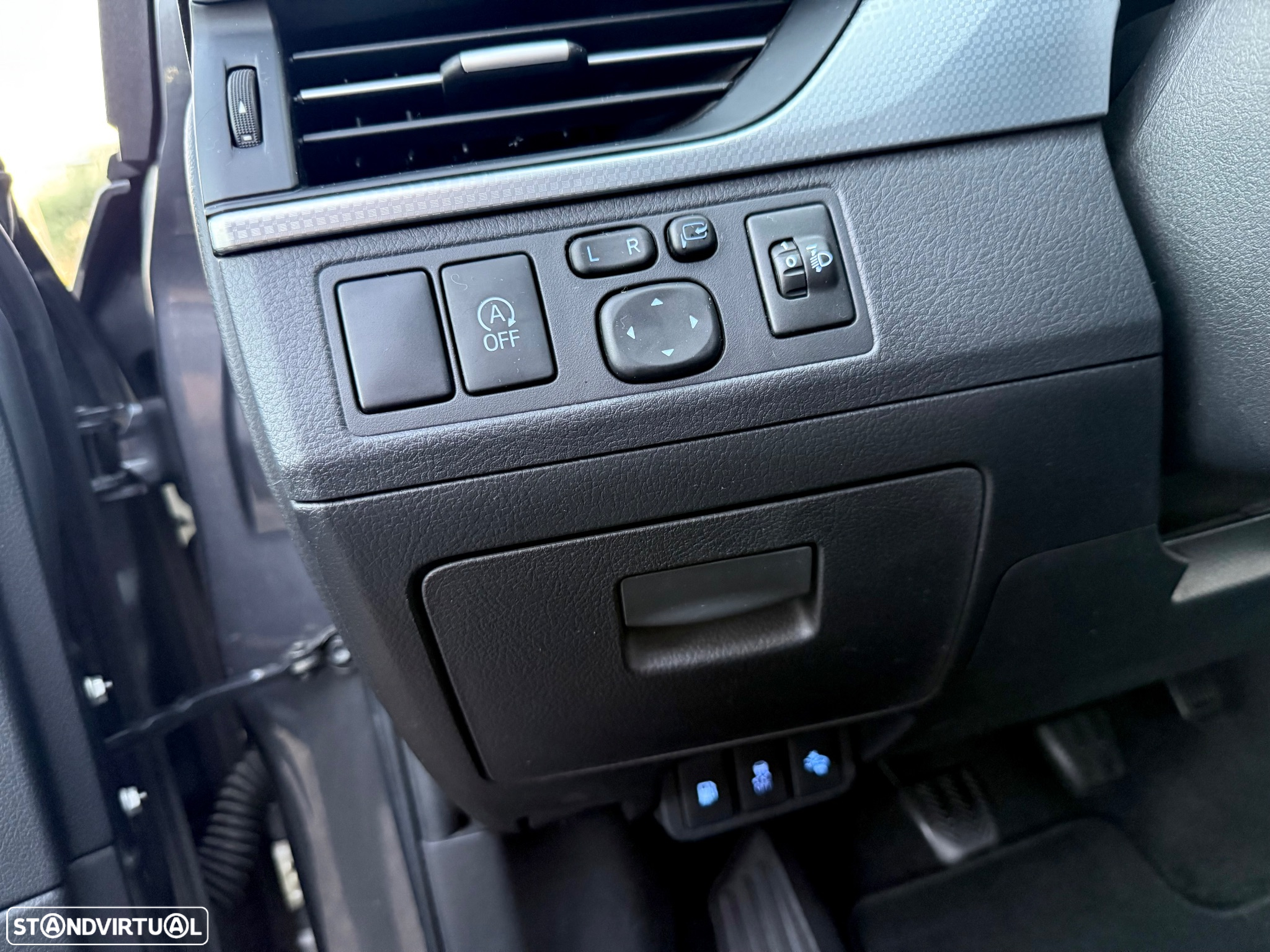 Toyota Avensis SD 1.6 D-4D Luxury+GPS - 60