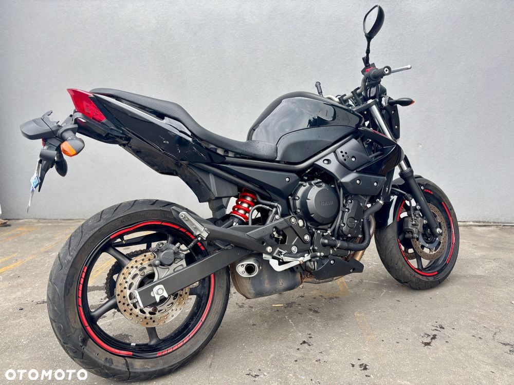 Yamaha XJ - 8
