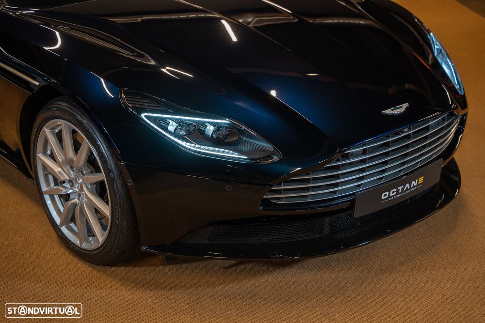 Aston Martin DB11 Volante V8 Auto - 7