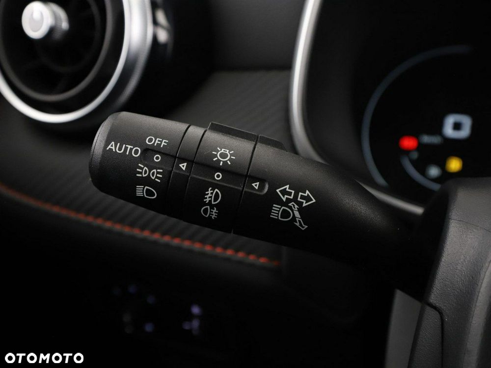 MG ZS ICE 1.5 VTI-tech Luxury - 32