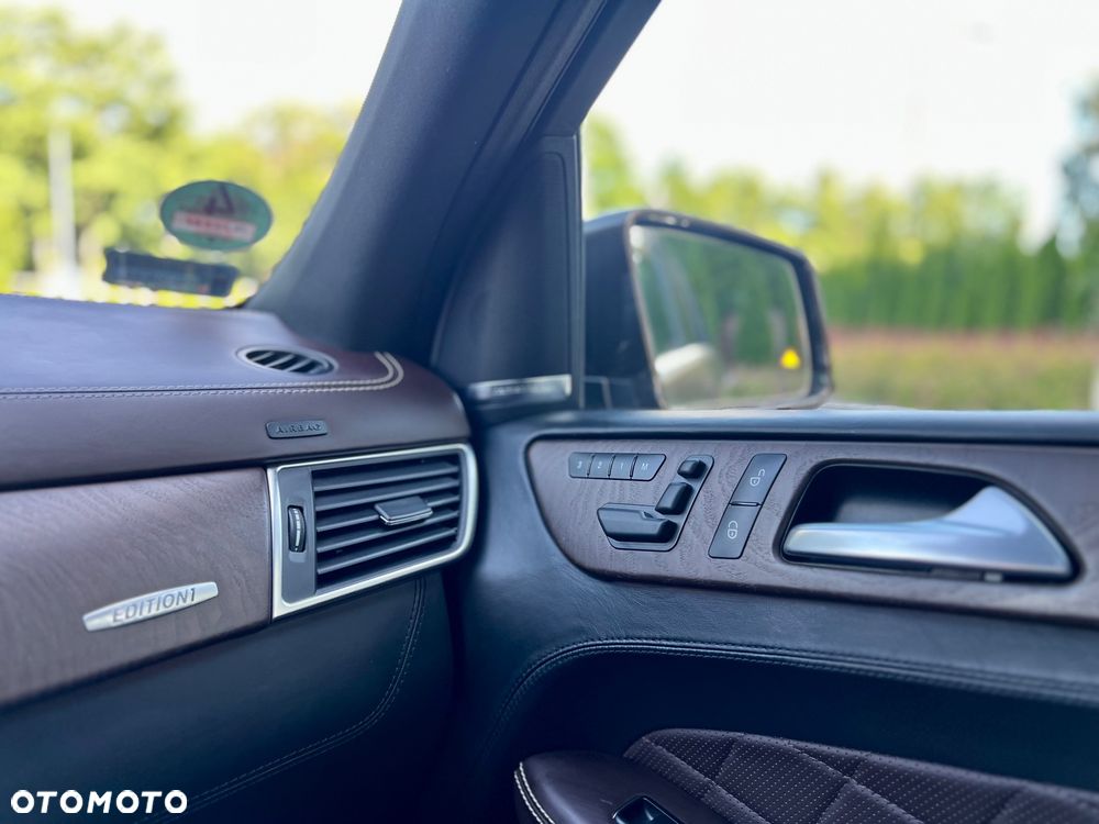 Mercedes-Benz ML - 28