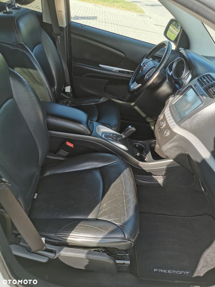 Fiat Freemont 2.0 Multijet 16V DPF Automatik Allrad Lounge - 4