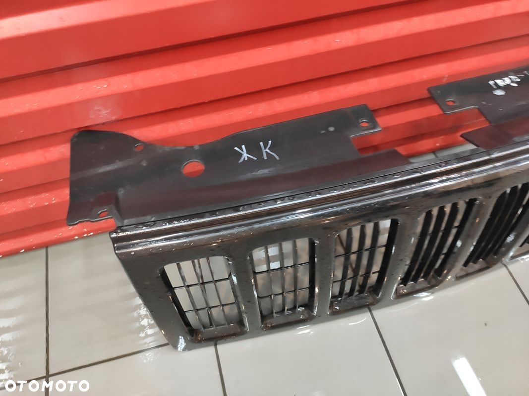 JEEP COMMANDER XK XH ATRAPA GRIL ORYGINAŁ CZARNY RAMKA ŁADNY - 4