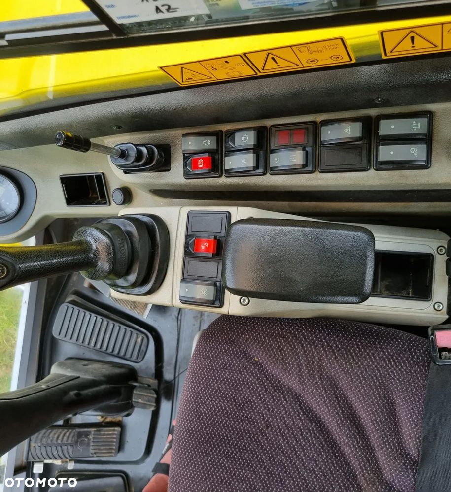Wacker Neuson 6503-2 wersja7 Koparka kołowa 6,5t Nowe opony tylko 2025mtg jak nowa z Salonu 2015r import Norwegi! - 5