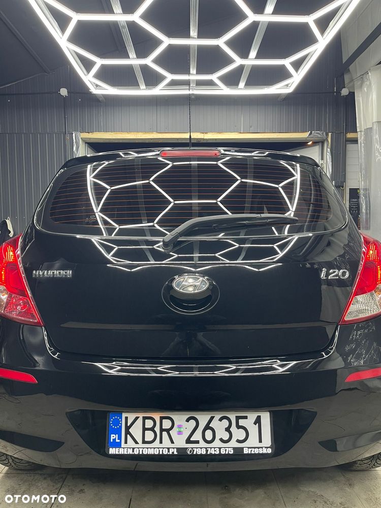 Hyundai i20 1.2 Trend - 8