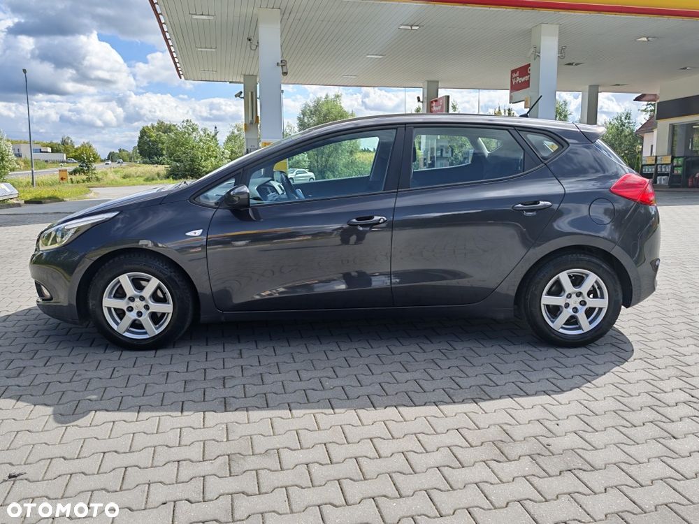 Kia Ceed - 3