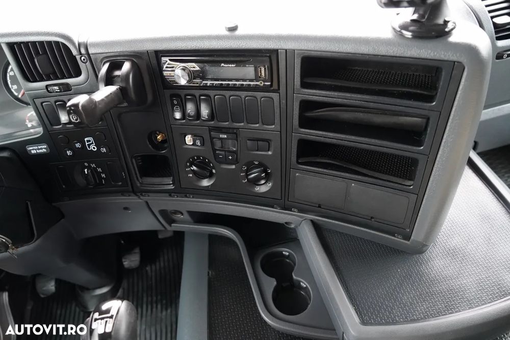 Scania G 440 / 6x6 / BASCULĂ TRIPLU / 2X HIDRODROBOOTS / BOARDMATIC / 100% ANVELOPE / MANUALĂ - 33