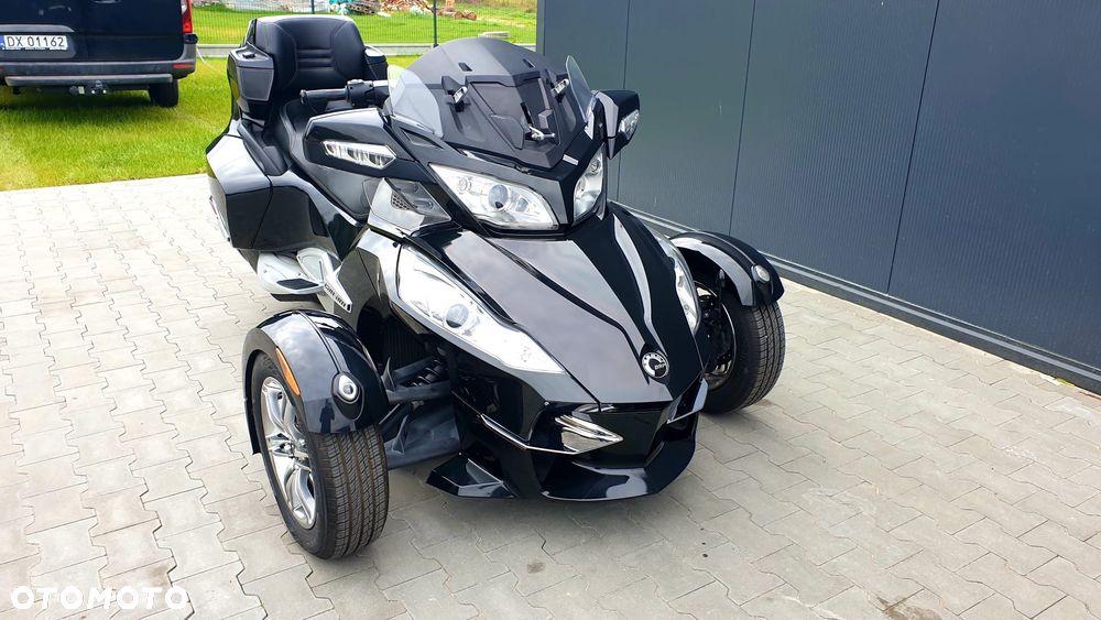 Can-Am Spyder - 3