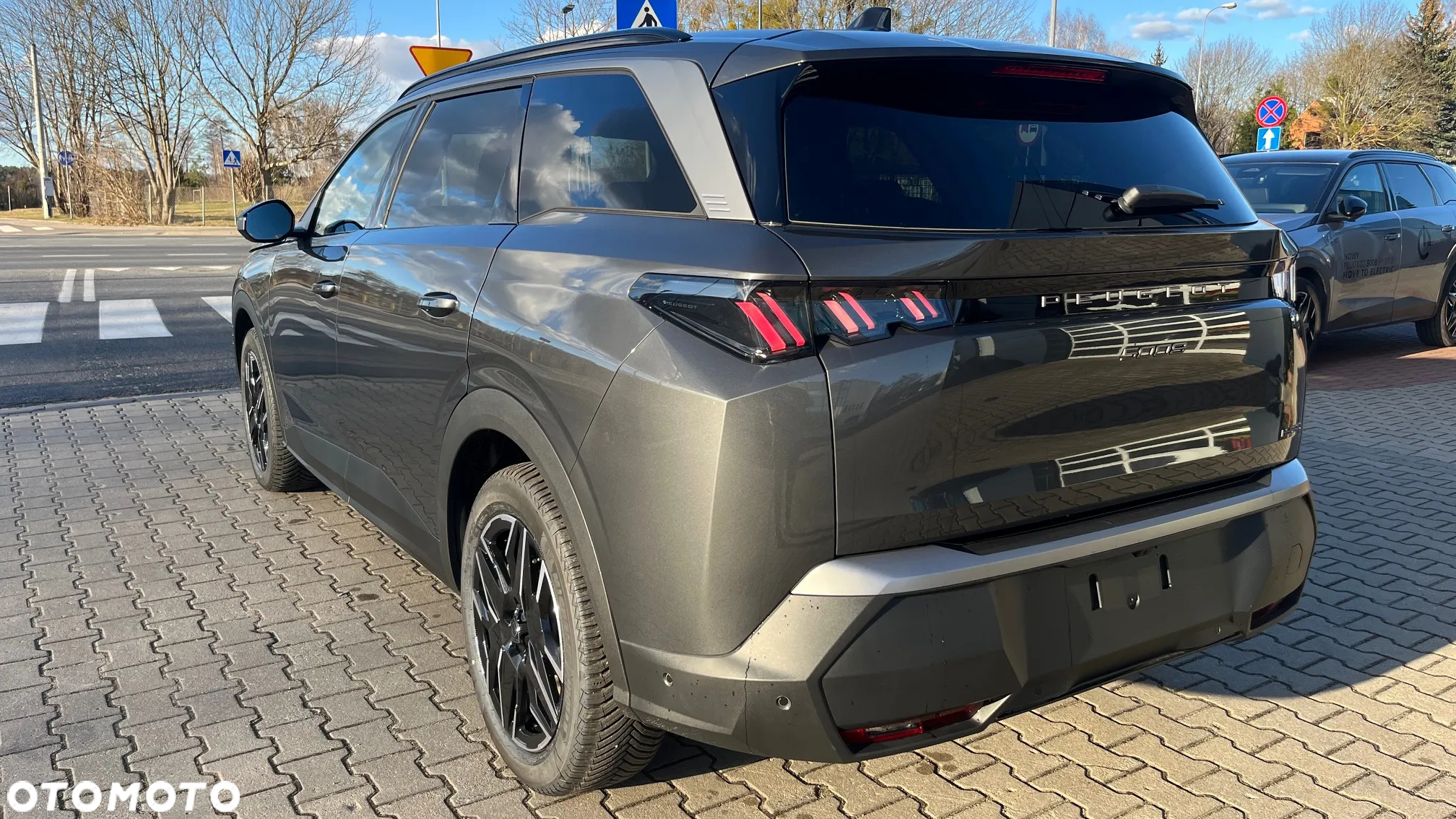 Peugeot 5008 - 4