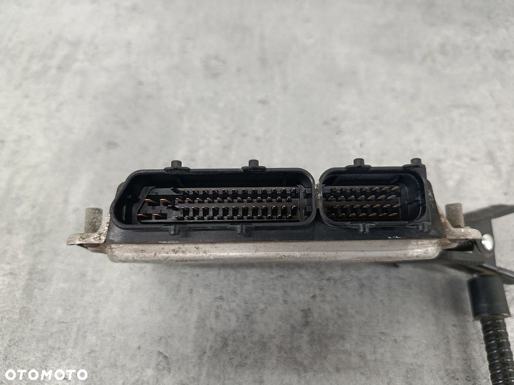 KOMPUTER, STEROWNIK VW GOLF V 036906032BA 0261201144  BOSCH 1.4 16V - 2