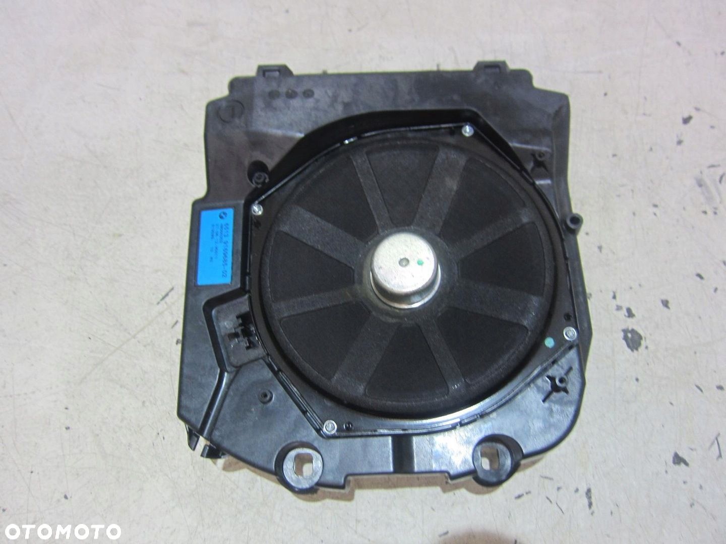 BMW 6 F06 F10 F11 F12 F13 GŁOŚNIK HIFI LEWY SUBWOOFER 65139169685 9169685 - 1