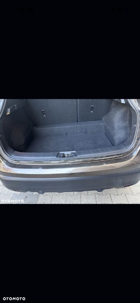 Nissan Qashqai 1.2 DIG-T Xtronic TEKNA - 19