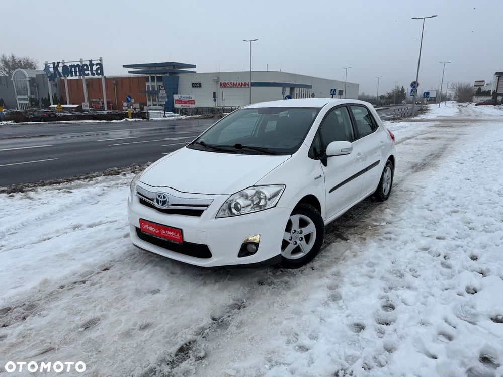 Toyota Auris 1.8 HSD Luna