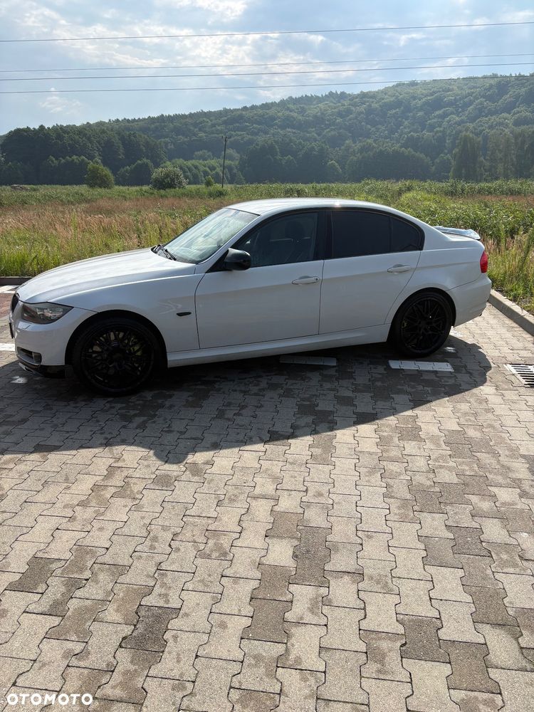 BMW Seria 3 330d - 6