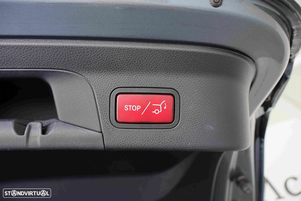 Mercedes-Benz GLC 300 - 12