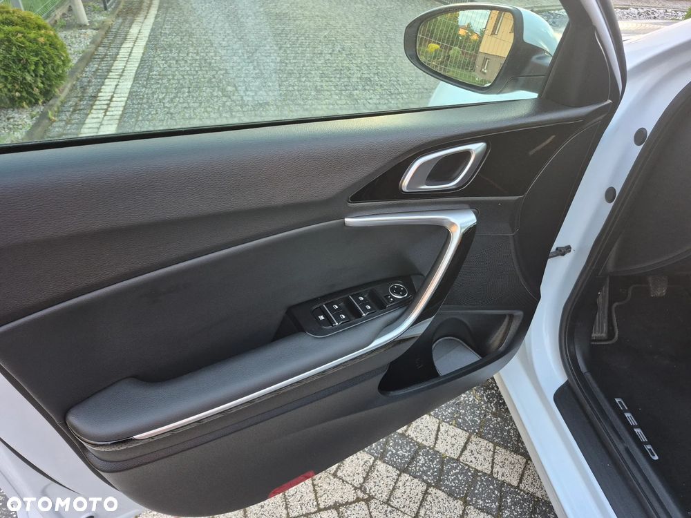 Kia Ceed 1.0 T-GDI Business Line - 16