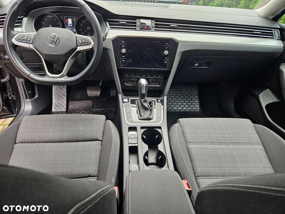 Volkswagen Passat 2.0 TSI Business DSG - 10