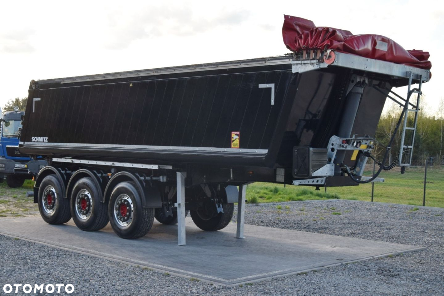 Schmitz Cargobull SKI 24 - 11