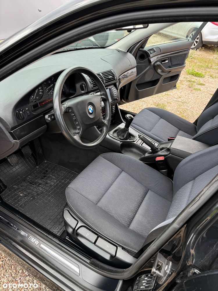 BMW Seria 5 - 9