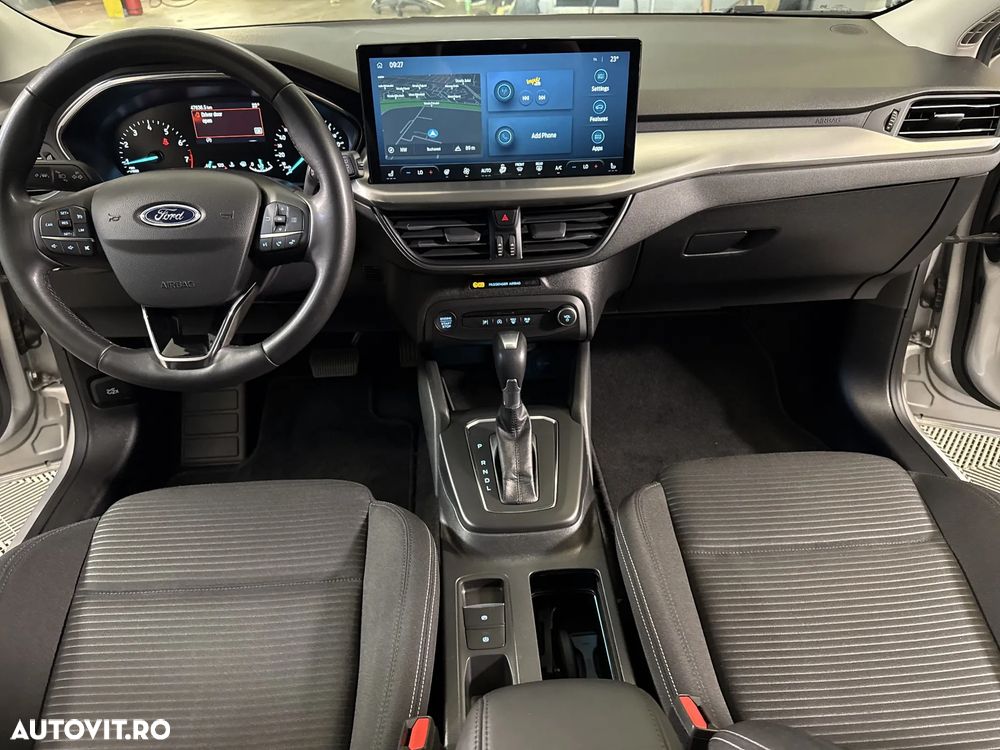 Ford Focus - 10