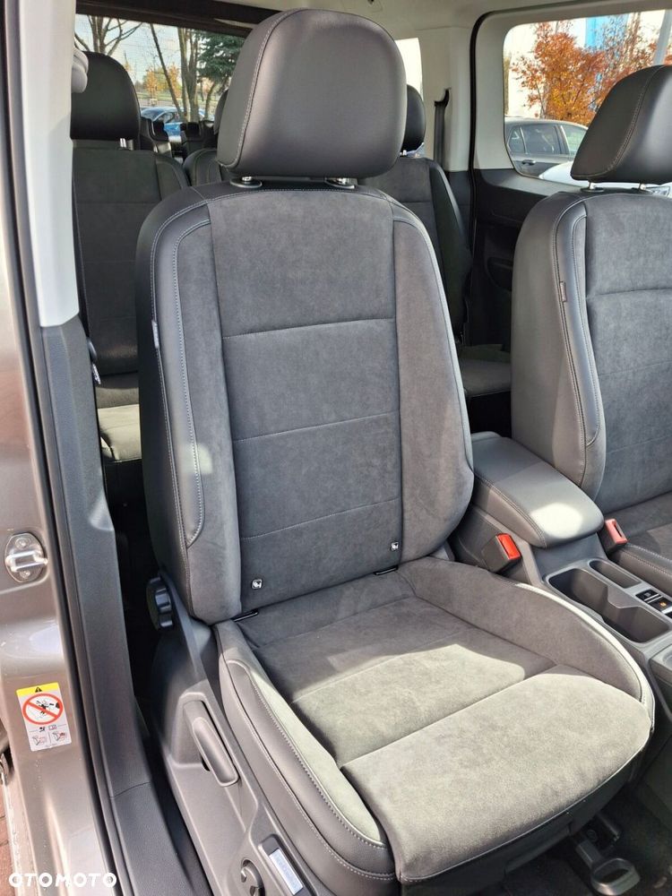 Volkswagen Caddy Maxi 2.0 TDI Style DSG - 29