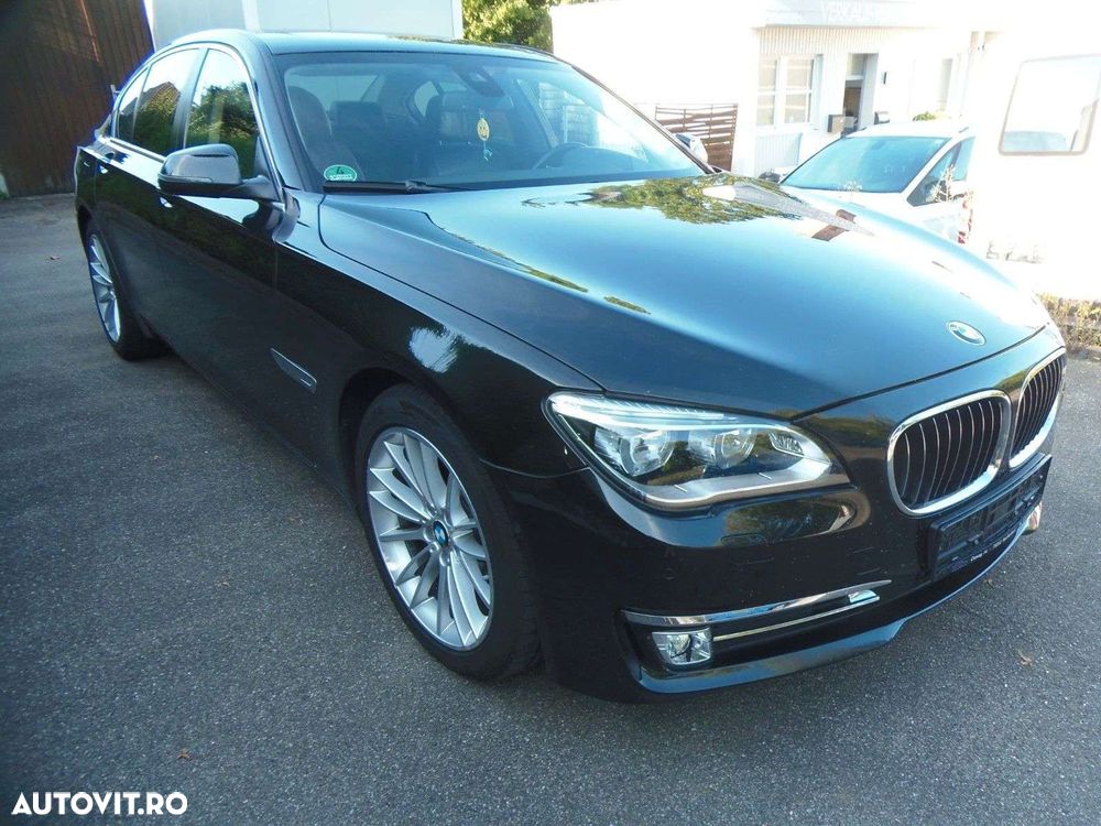 BMW Seria 7 730d xDrive - 35