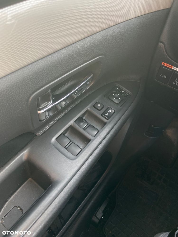 Mitsubishi Outlander PHEV Instyle NAVI - 6