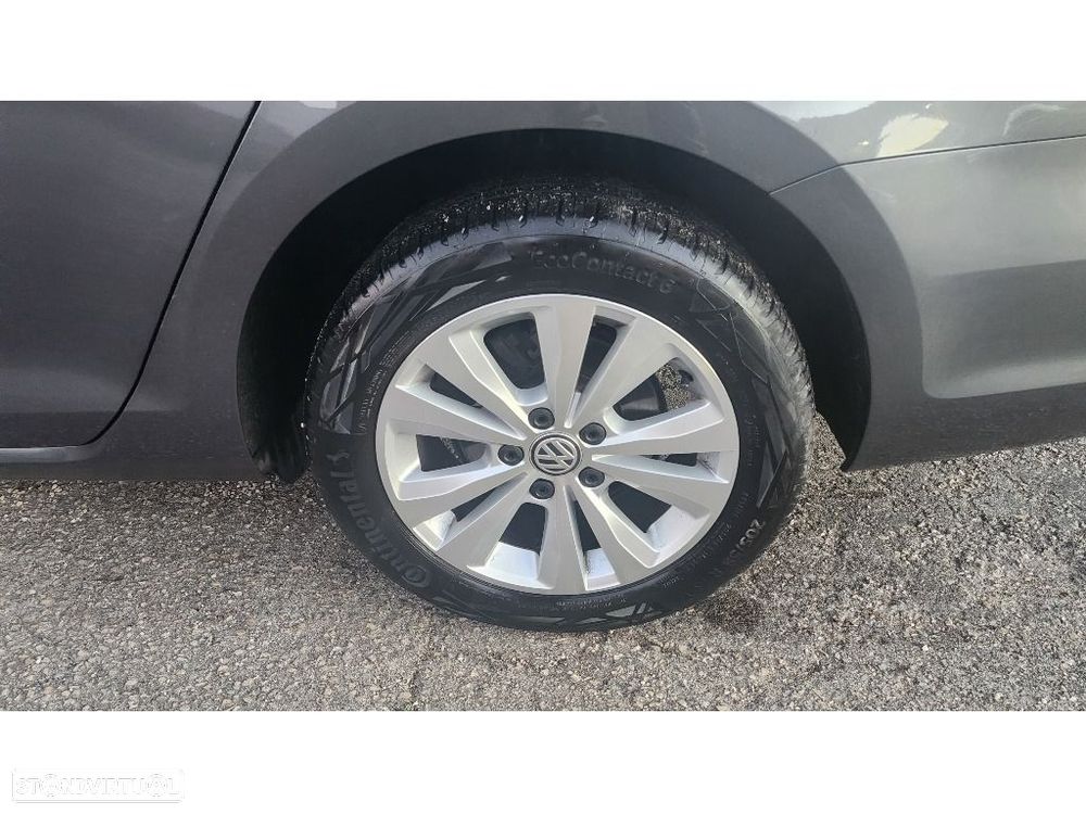 VW Golf Variant 1.6 TDi Confortline - 20