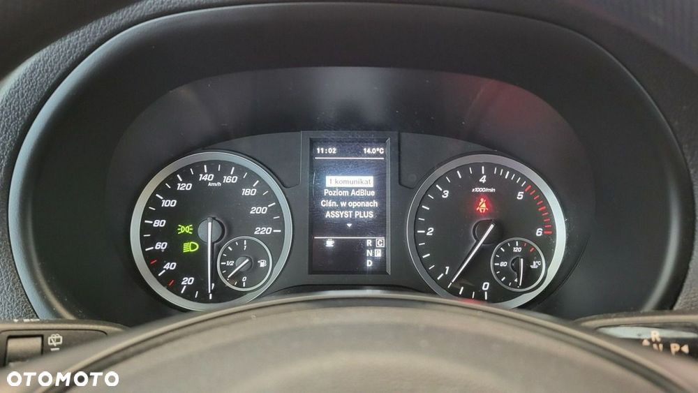 Mercedes-Benz Vito - 16