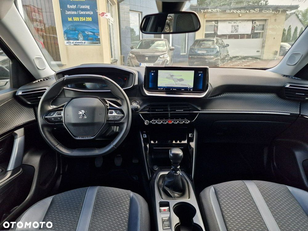 Peugeot 2008 1.2 Pure Tech GPF Allure S&S - 18