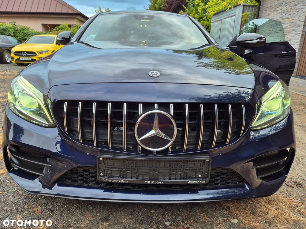 Mercedes-Benz Klasa C 300 d Coupe 9G-TRONIC AMG Line - 23