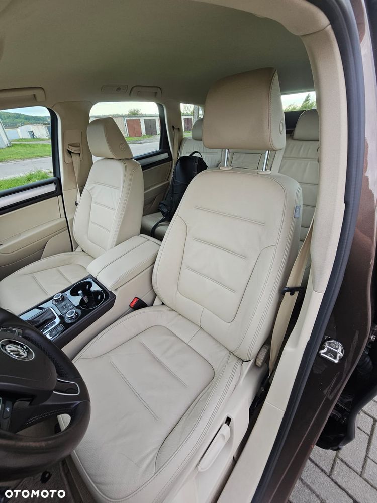 Volkswagen Touareg 3.0 V6 TDI 4XMot BMT - 18
