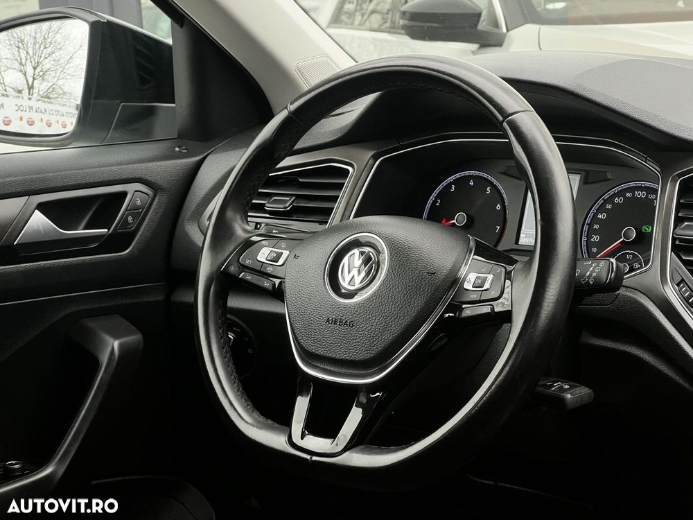 VOLKSWAGEN T-Roc 2019 — imagine 35