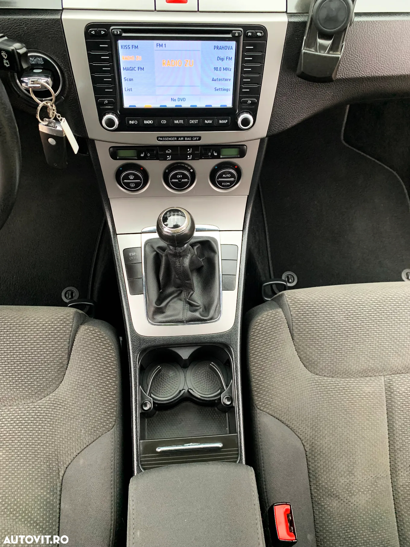 Volkswagen Passat 2.0 TDI Comfortline - 20