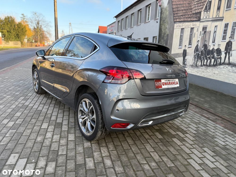 Citroën DS4 HDi 165 SportChic - 3