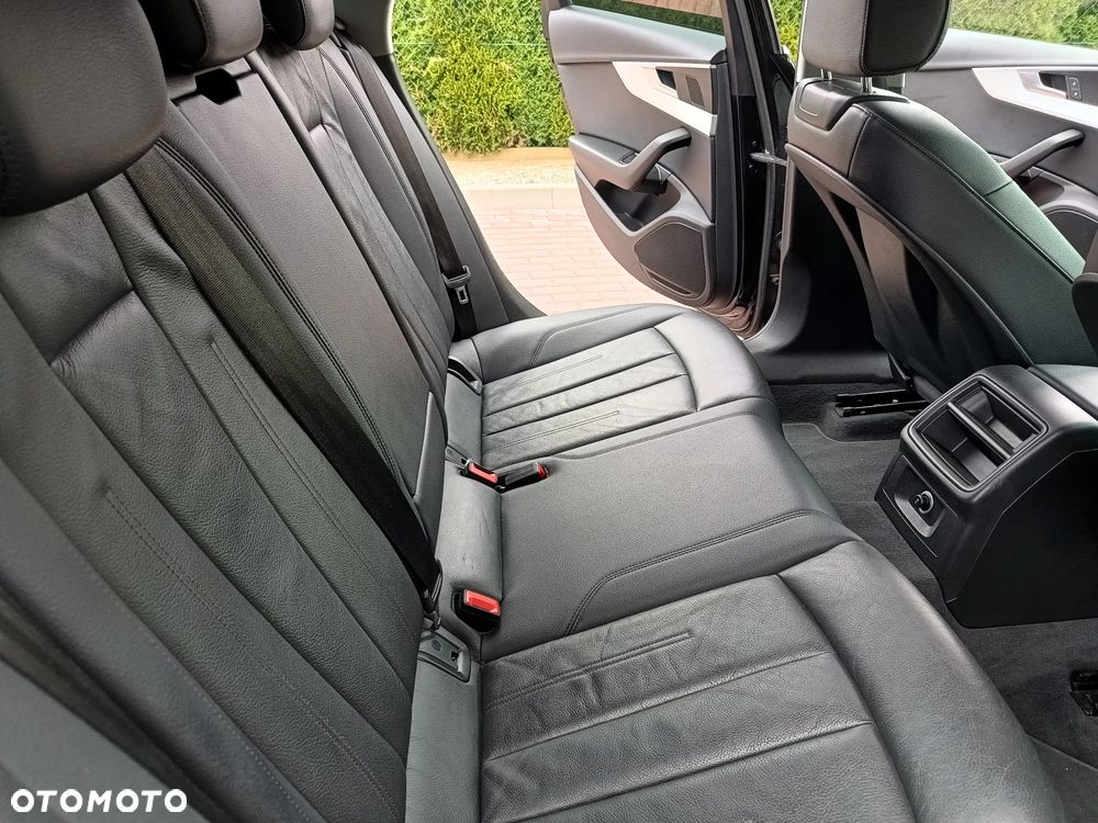Audi A4 Avant 2.0 TDI - 22