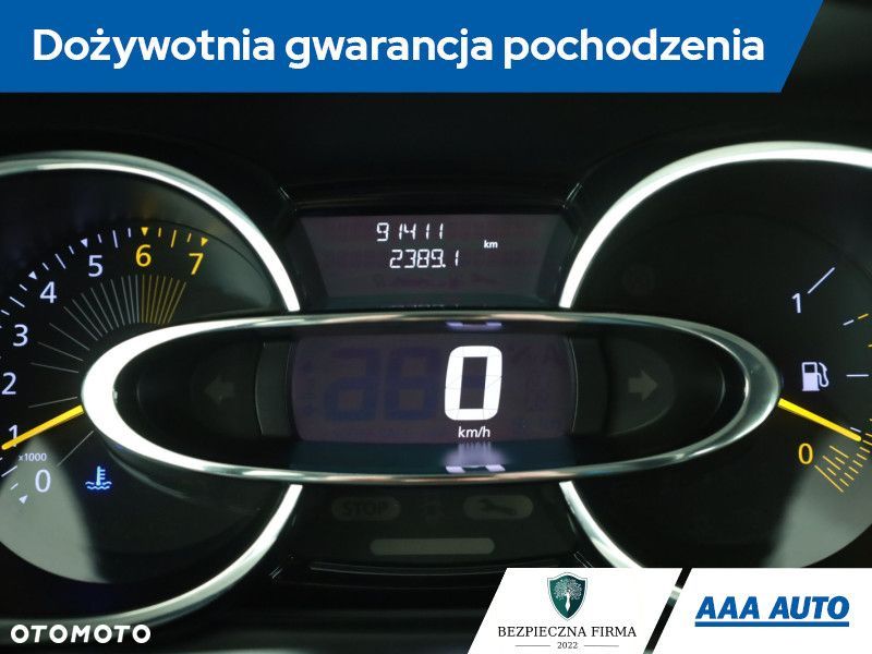 Renault Clio - 10