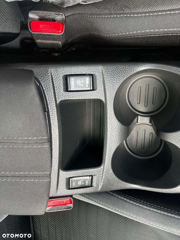 Nissan Qashqai 1.2 DIG-T TEKNA+ - 23