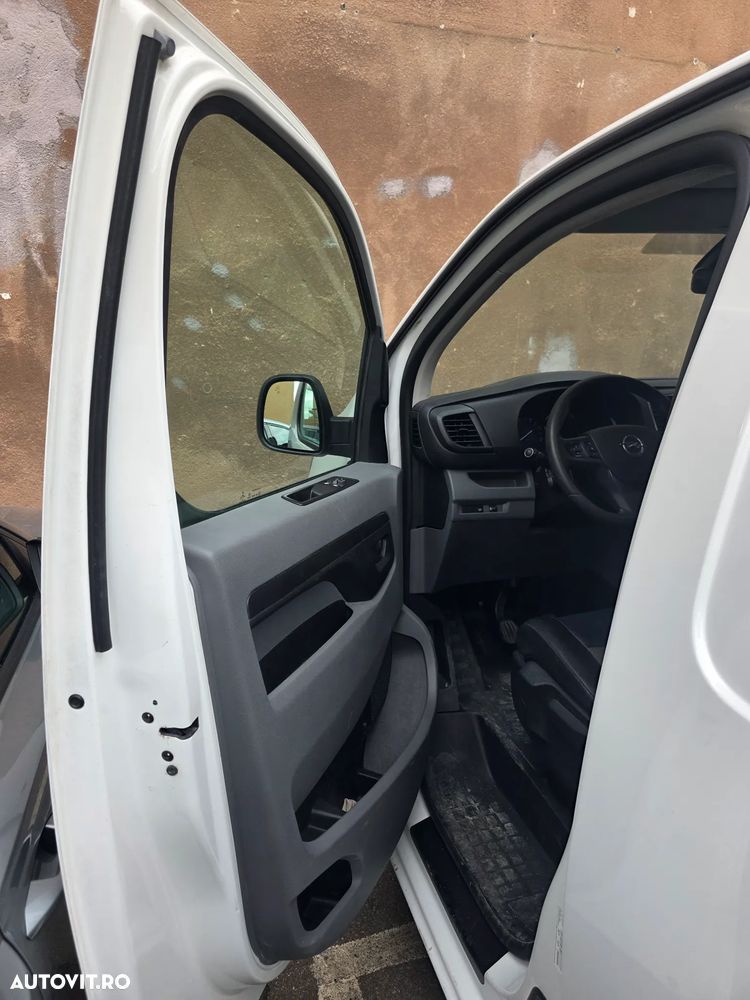 Opel Vivaro - 4