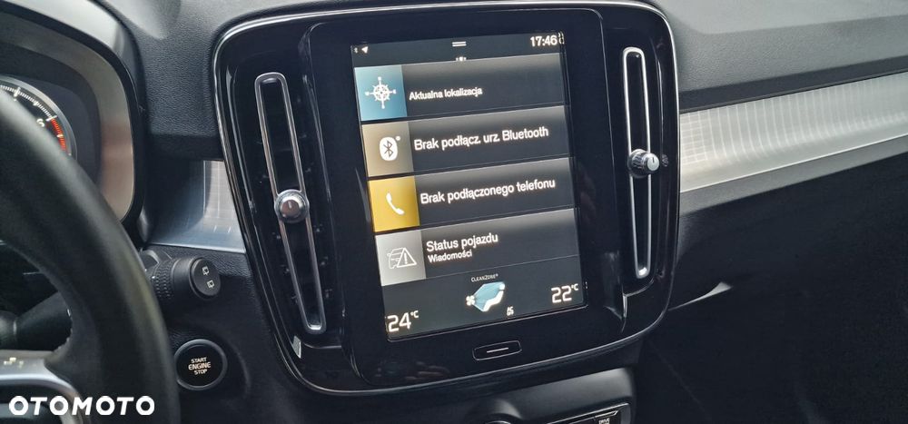 Volvo XC 40 B4 B DKG Ultimate Dark - 24