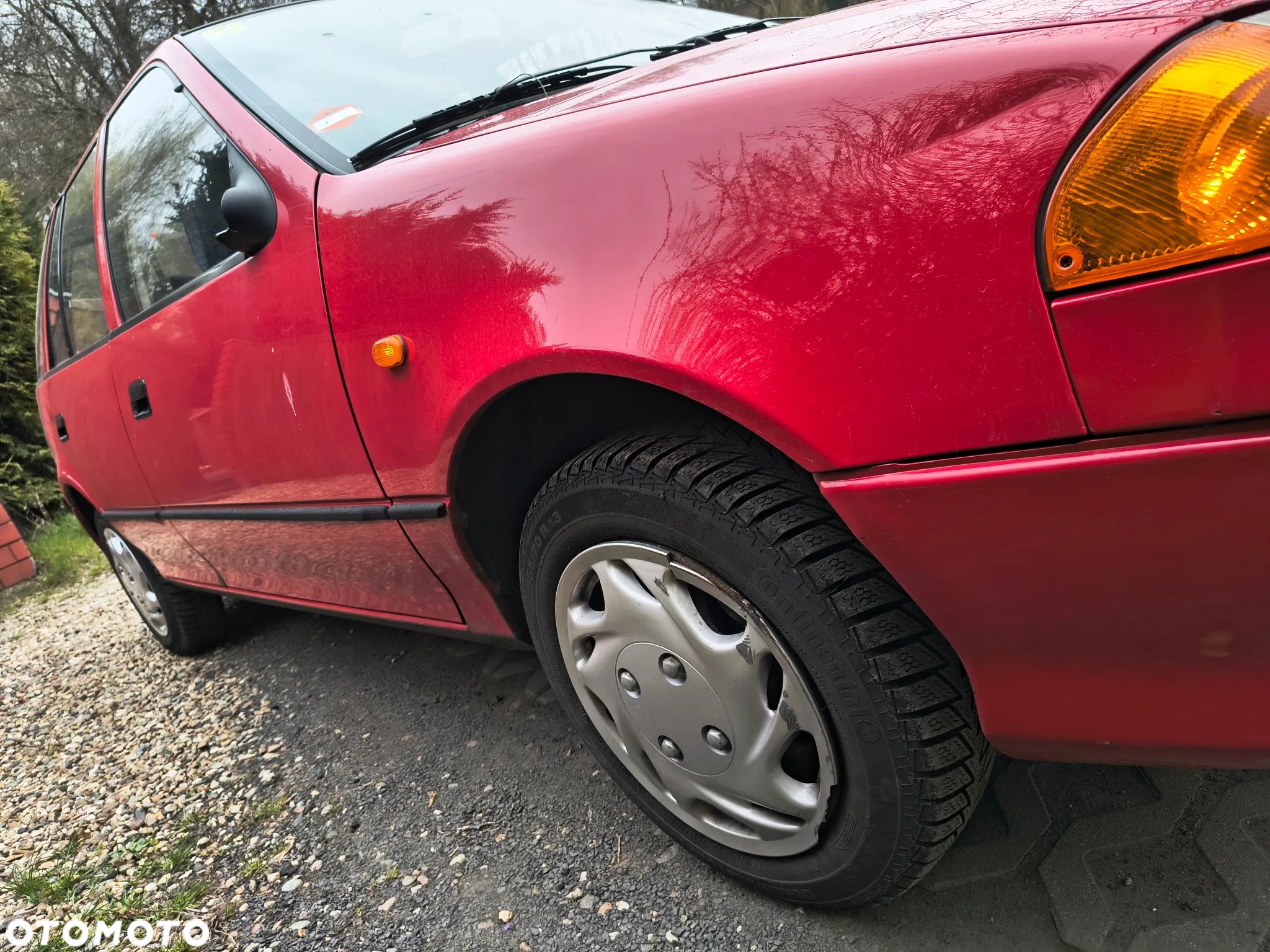Suzuki Swift 1.3 GLX - 12